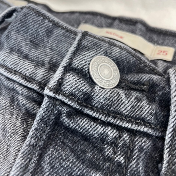 Levis High Waist Skinny Jean Black Wash Women’s Size 25 VINTAGE - Picture 6 of 16